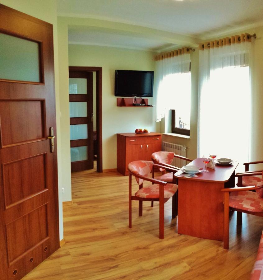 Pokoje Goscinne Jantar Lukecin Luaran gambar