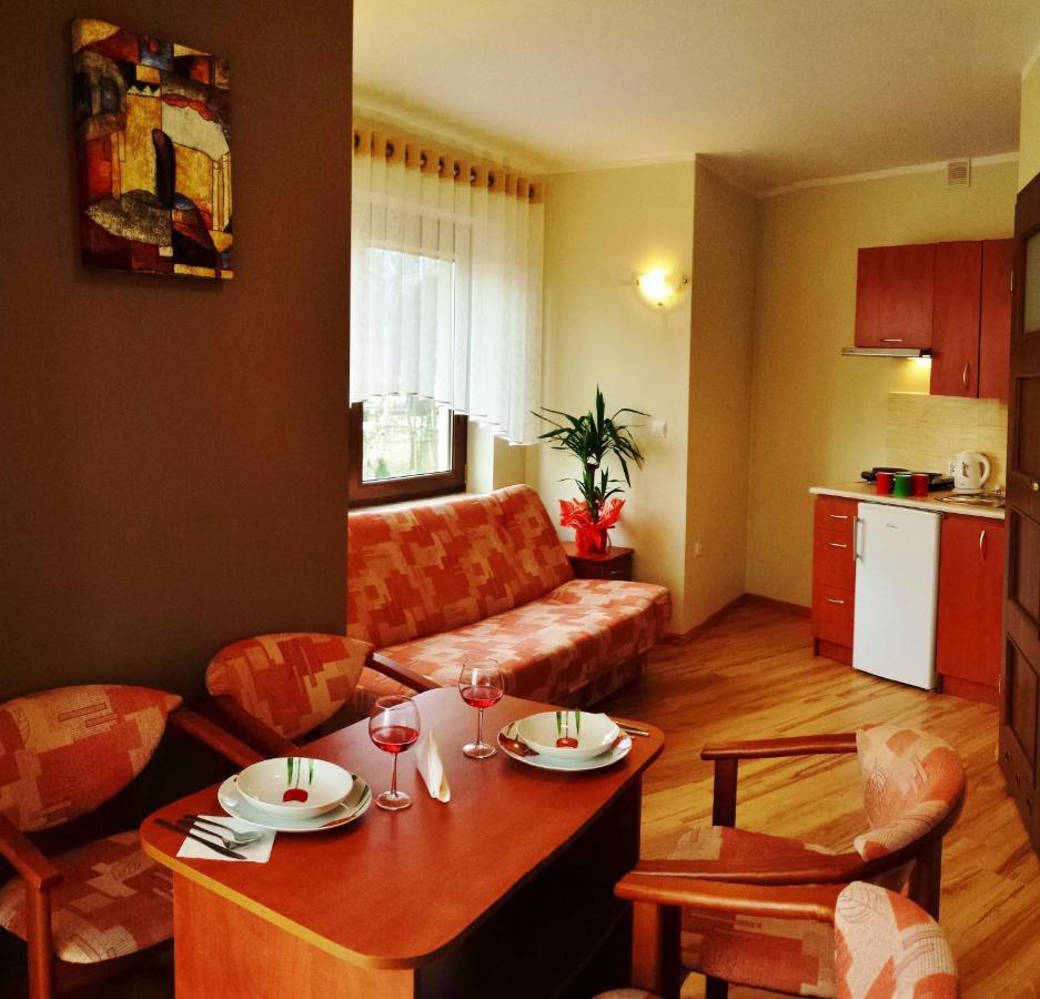 Pokoje Goscinne Jantar Lukecin Luaran gambar