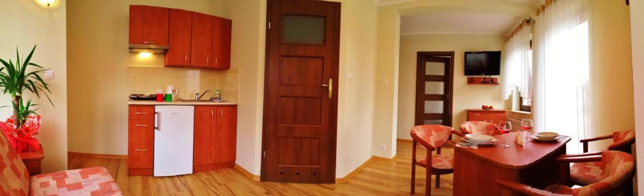 Pokoje Goscinne Jantar Lukecin Luaran gambar