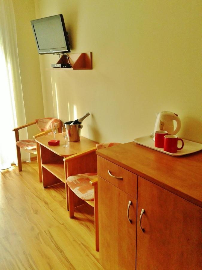 Pokoje Goscinne Jantar Lukecin Luaran gambar