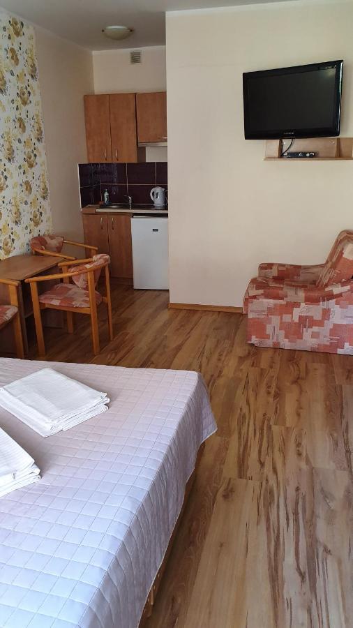 Pokoje Goscinne Jantar Lukecin Luaran gambar